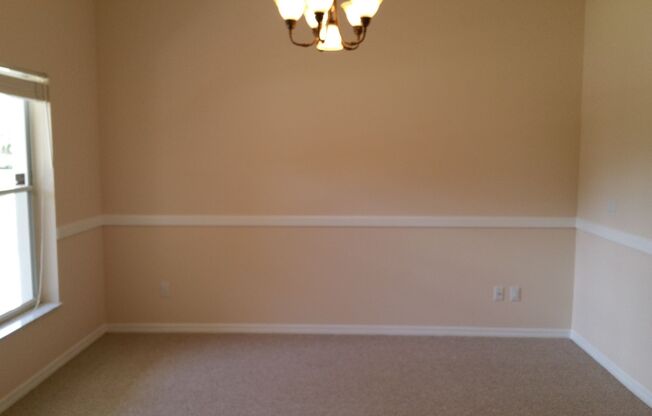 Spacious 4/2.5 Pool Home with 2-Car Garage in Sand Lake Point, Orlando!