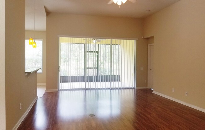 3 beds, 2 baths, $2,700