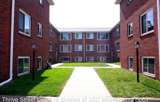 328-334 S 37th St