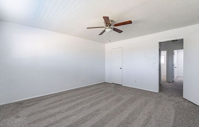 3 beds, 2.5 baths, $2,250