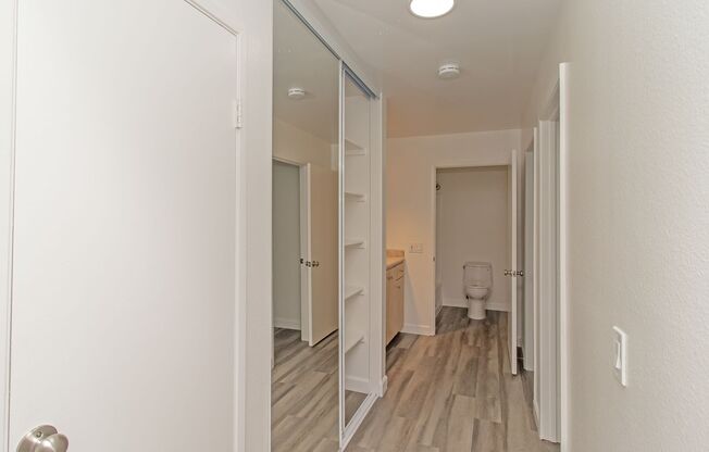 1 bed, 1 bath, 785 sqft, $2,650, Unit L-137