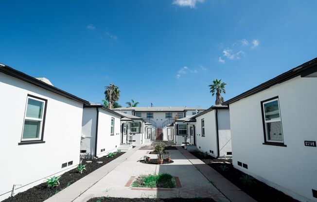 4421 30th St. Cottages