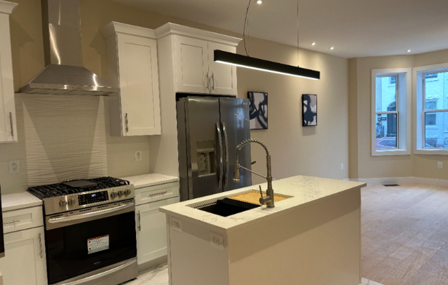 28 TODD PL