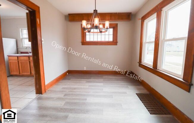 $ 200 dollars off first months rent. 2 Bedroom now available