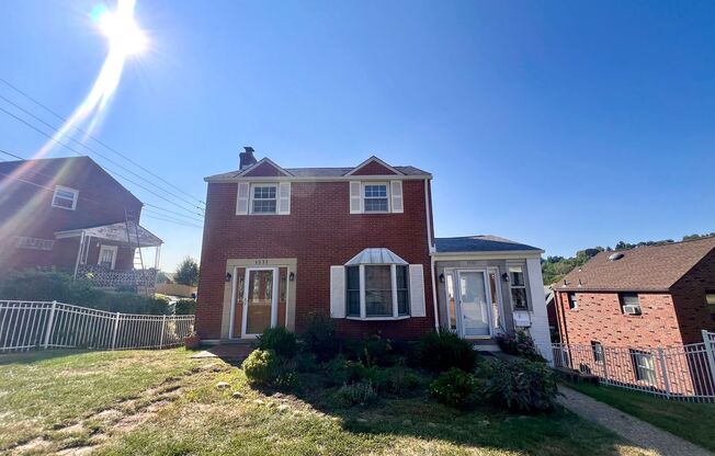 Pittsburgh - 2 Bedroom 1.5 Bathroom - Home for Rent