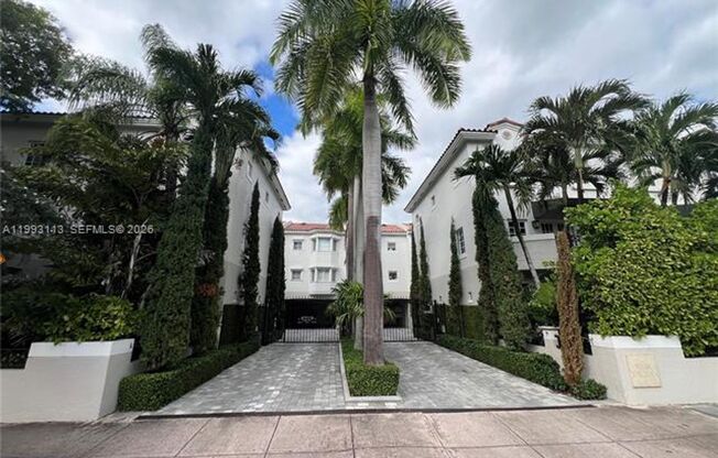 261 Navarre Ave # A-4 (A11993113)