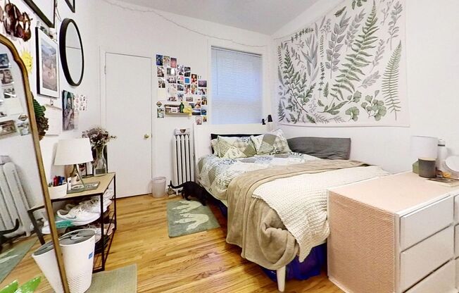 2 beds, 1 bath, 890 sqft, $2,600, Unit 1333 1B