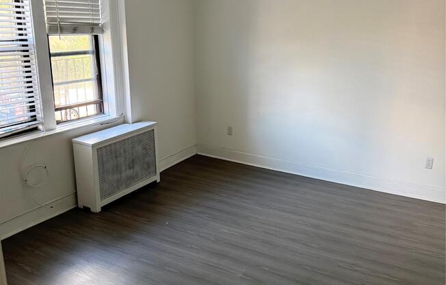 2620 DITMARS BLVD