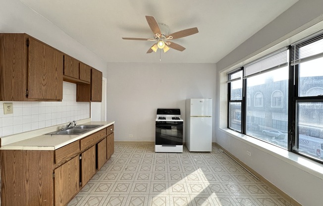 4391 ELSTON