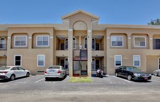Spacious 3/2 Condo with a Cover Patio Area in the Desirable Palm Villas - Kissimmee!