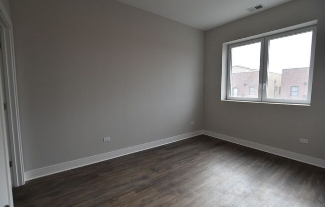 1 bed, 1 bath, 725 sqft, $2,750, Unit 927-503