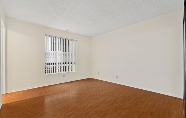 1 bed, 1 bath, $1,995, Unit 108