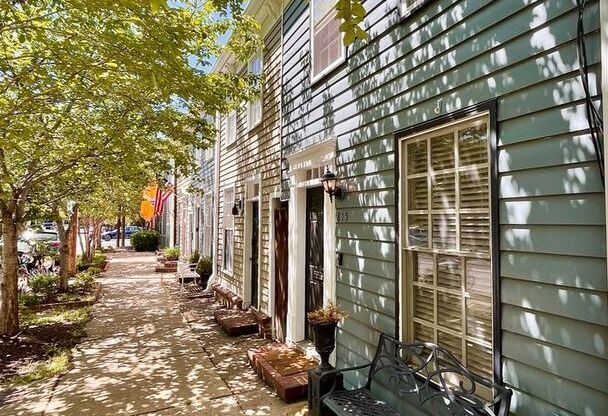 815 ORONOCO ST