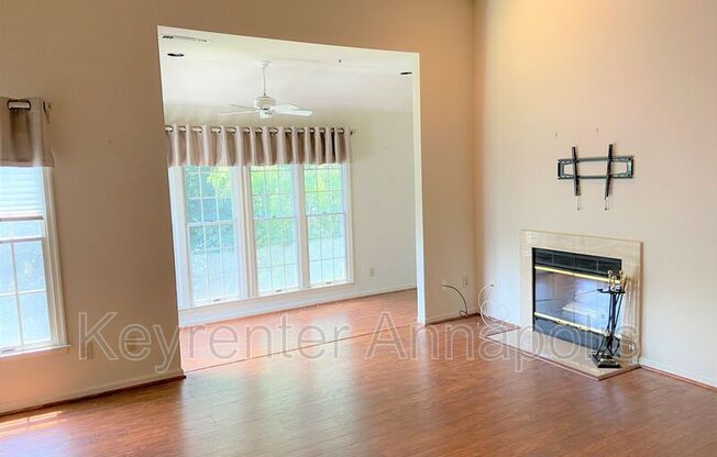 2711 Summerview Way Unit 302