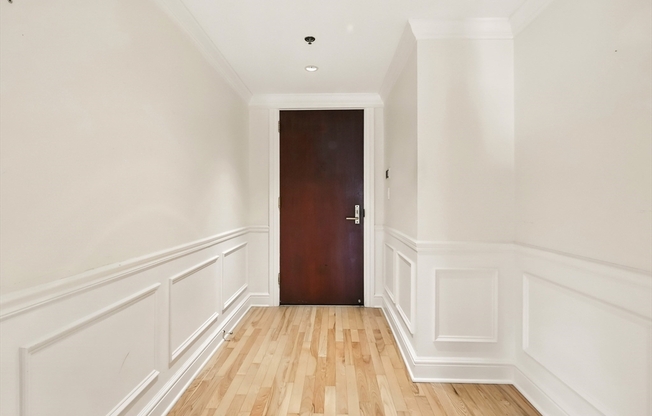 2 beds, 2 baths, 1,210 sqft, $5,500, Unit W907