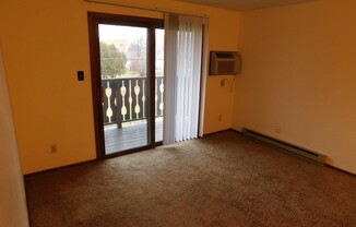 2 beds, 1 bath, $830, Unit 30-204