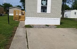 2737 W Washington Center Rd