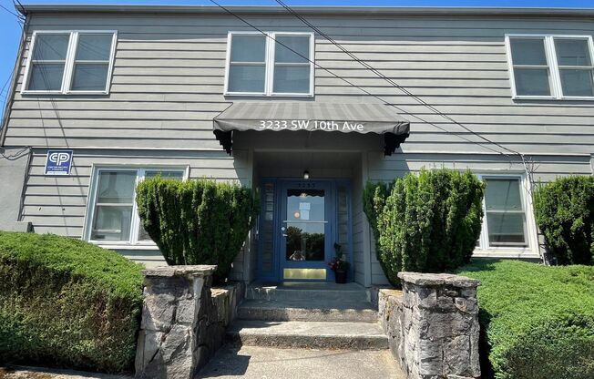 Marquam Hill Apartments