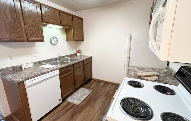 1 bed, 1 bath, 645 sqft, $760, Unit 1414-206