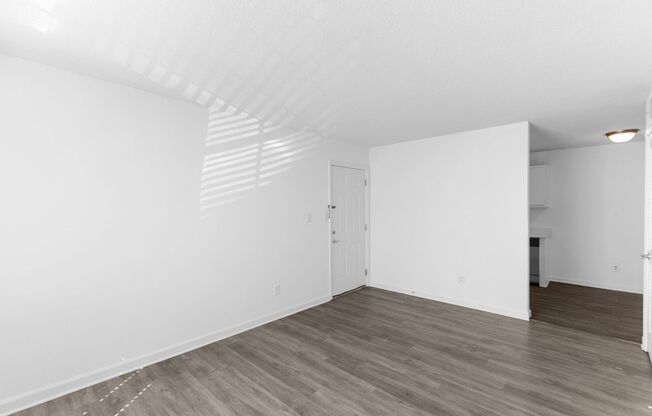 1 bed, 1 bath, 650 sqft, $875, Unit 1704-D