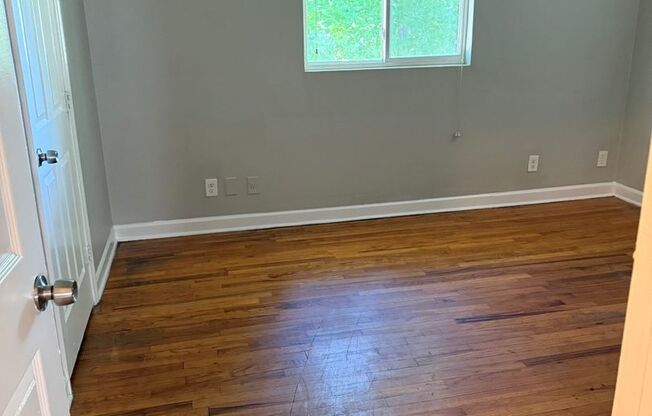 1328 Thomasboro,