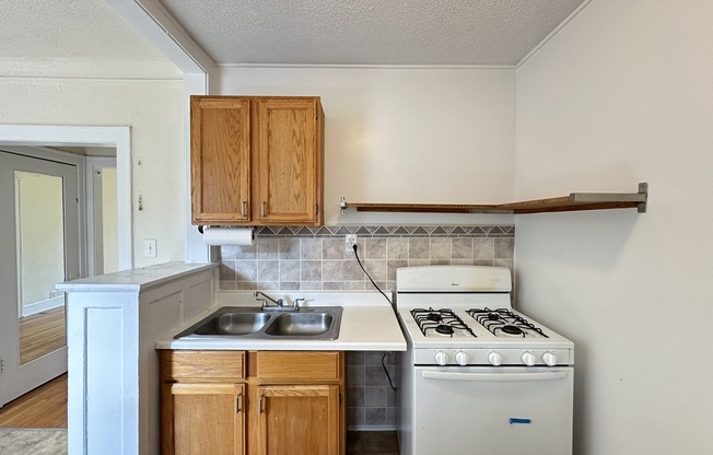 2332 Spaulding