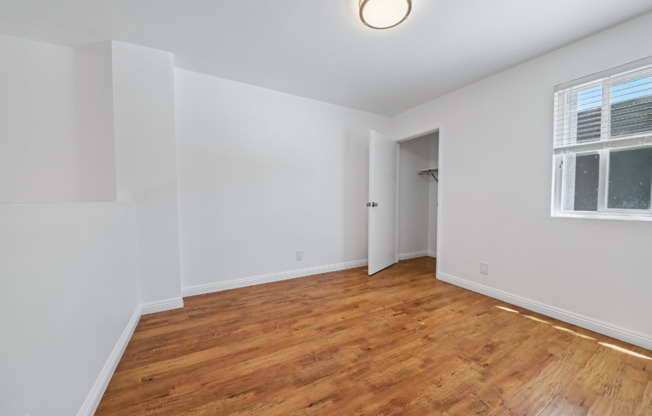 HAR - Harvard Apartments
