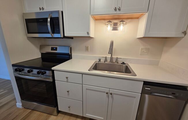 5022 Sheboygan Apartments