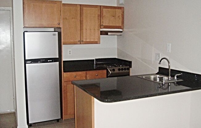 1 bed, 1 bath, $2,475, Unit 0812
