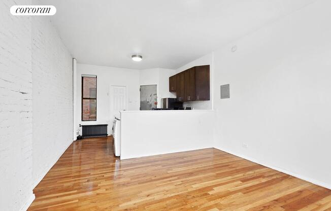 1270 AMSTERDAM AVE