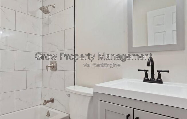 2 beds, 1 bath, 840 sqft, $1,837