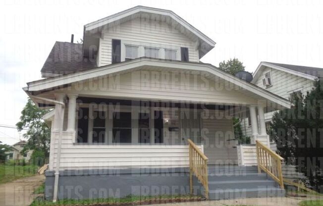 3 beds, 1 bath, $1,050