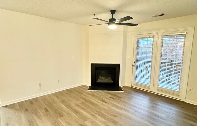 3 beds, 2 baths, 1,248 sqft, $1,695, Unit 315-203