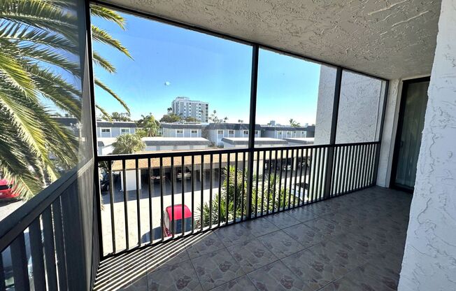 2 beds, 2 baths, $3,500, Unit #311