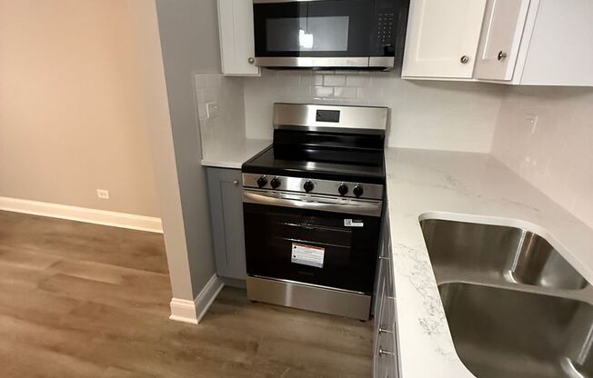 1 bed, 1 bath, $1,750, Unit 104