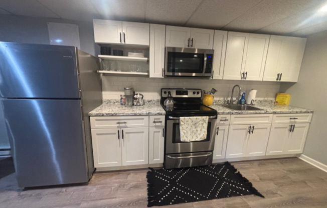 364 ARGUS CIR NW