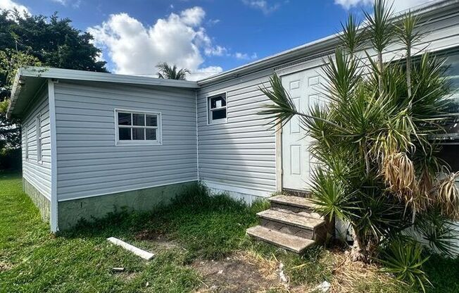 21870 NW 1 ST