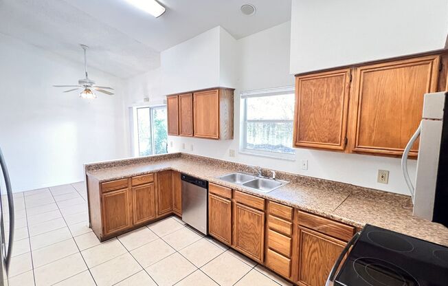 3 beds, 2 baths, $1,999