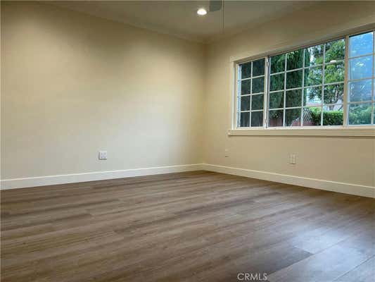 3 beds, 2 baths, 1,517 sqft, $4,400