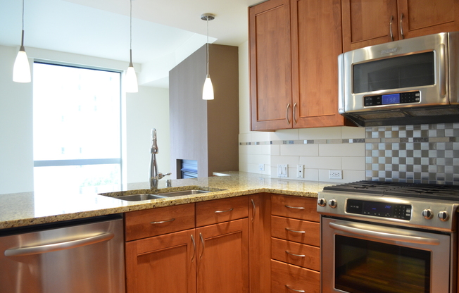 Bellevue Condo with Timeless Charm