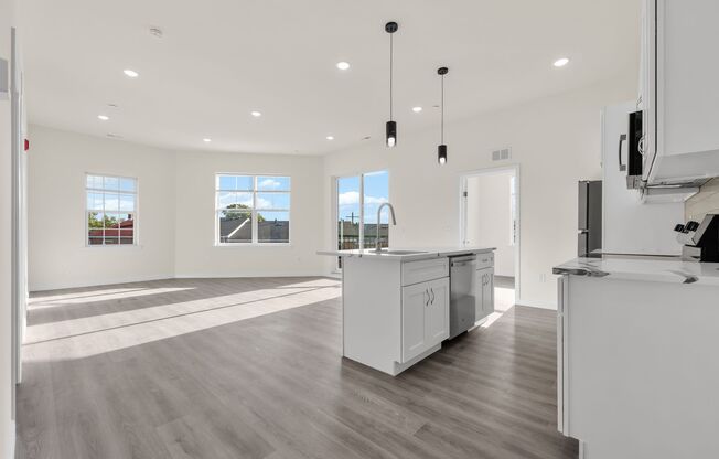 SKYLINE LUXURY APARTMENTS