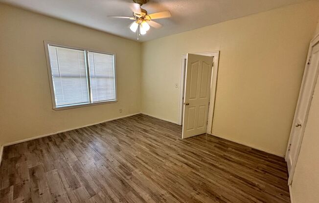 3 beds, 1 bath, $1,295