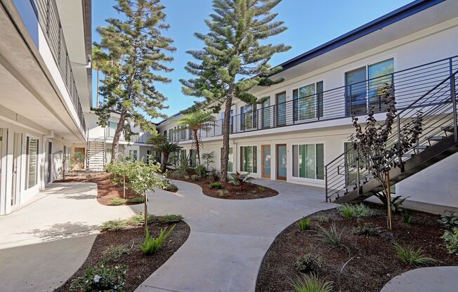 1 bed, 1 bath, 350 sqft, $2,275, Unit 717- 05