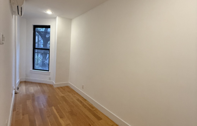 1 bed, 1 bath, $1,822, Unit 2B