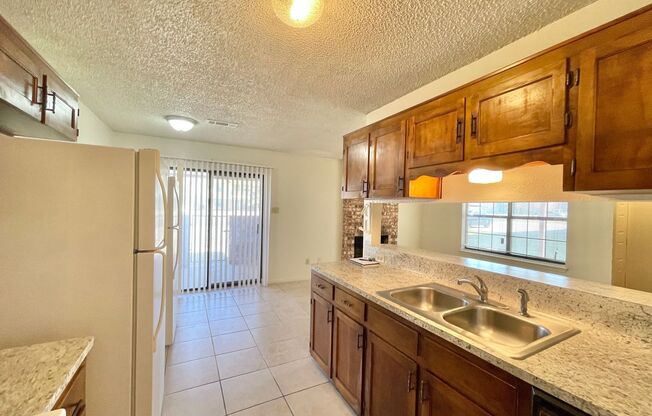 2 beds, 1.5 baths, 1,143 sqft, $950, Unit 4806 A Rainbow Circle