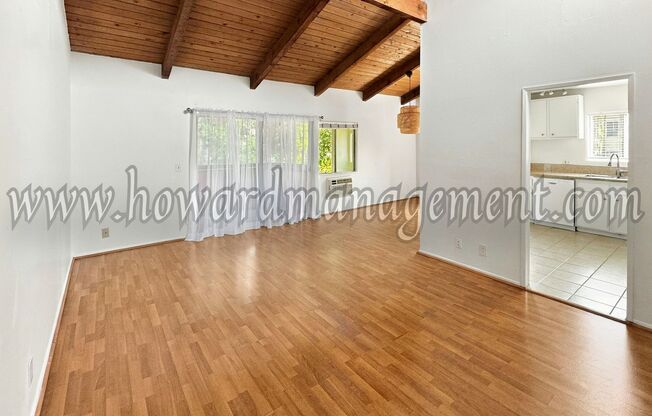 3 Bedroom 2 Bathroom Condo in the Desirable Tara Hill Community