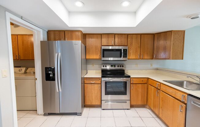 2 beds, 1 bath, $1,350