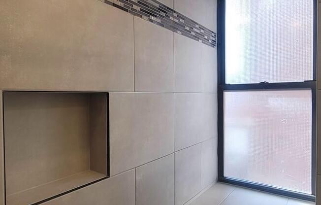 2 beds, 2 baths, $7,650, Unit 10B