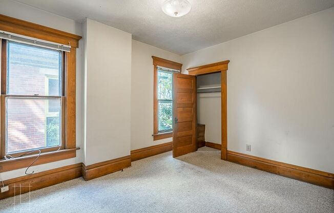 83 King Ave