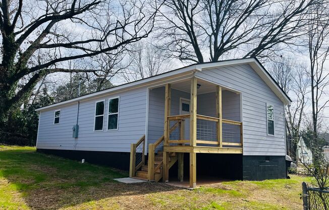NEW CONSTRUCTION 3 bedroom 1 bathroom cottage style home! Must see!